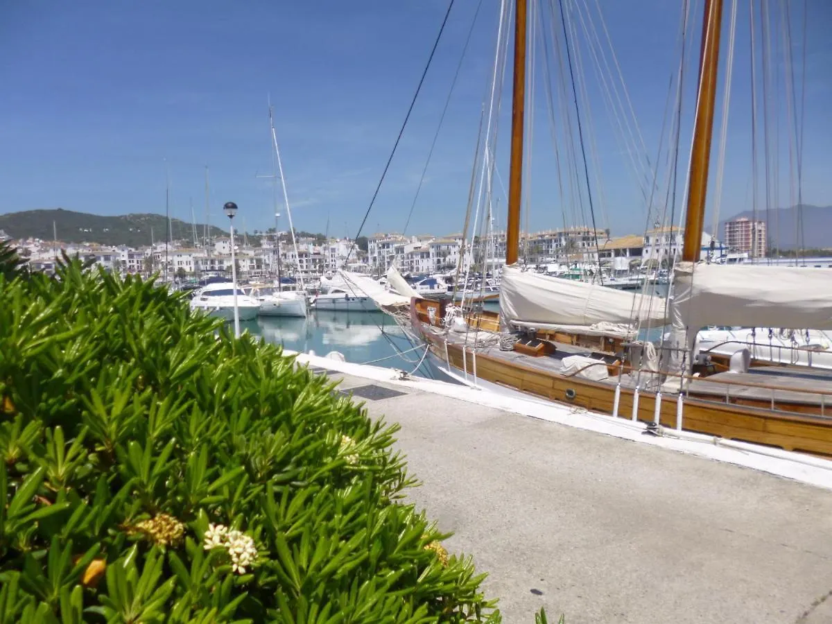 2257-Stunning Penthouse First Line Port Sea View Lägenhet Manilva