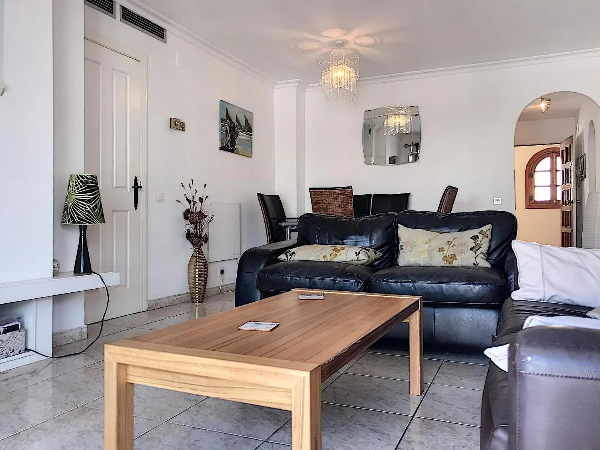 2257-Stunning Penthouse First Line Port Sea View Lägenhet Manilva