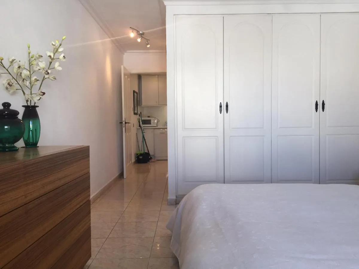 2257-Stunning Penthouse First Line Port Sea View Apartment Manilva